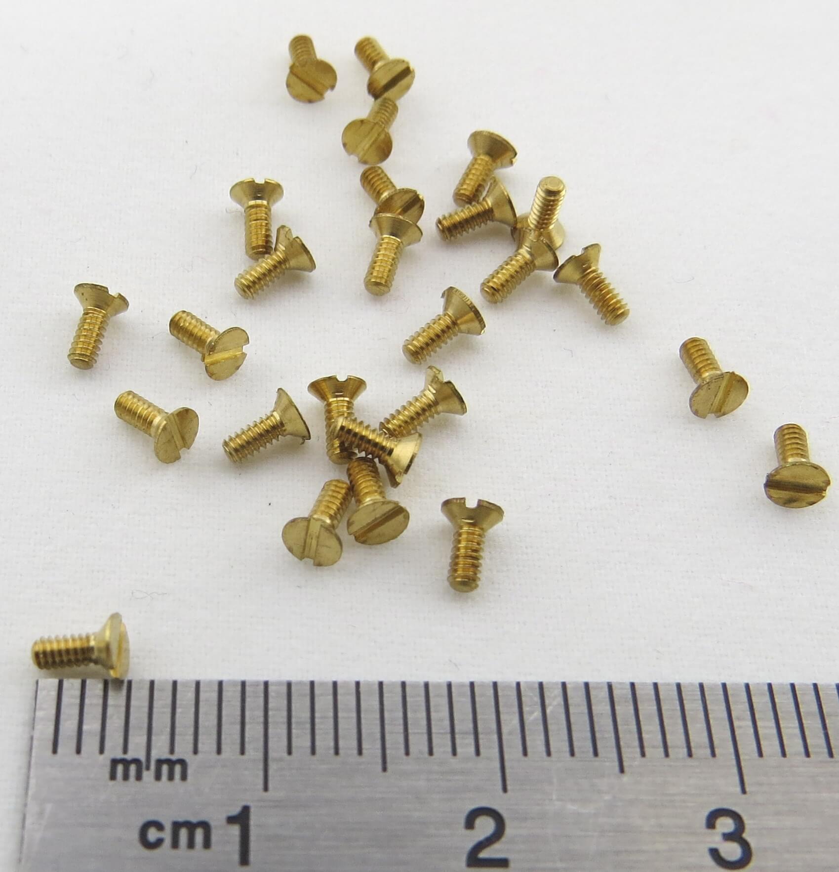 25 countersunk m.Schlitz M1,6x4 MS DIN 963, brass.