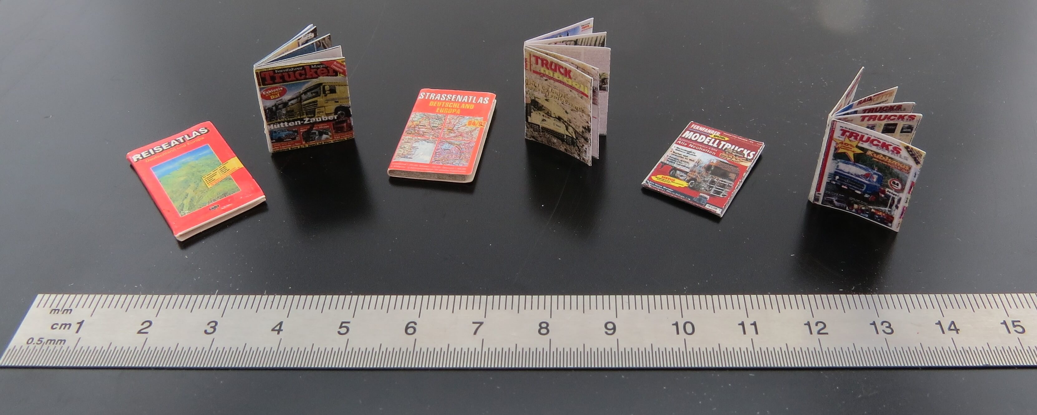 Miniatur-Zeitschriften-SET. Z.B. zur Ausgestaltung des Miniatur-Zeitschriften-SET. Z.B. zur Ausgestaltung des