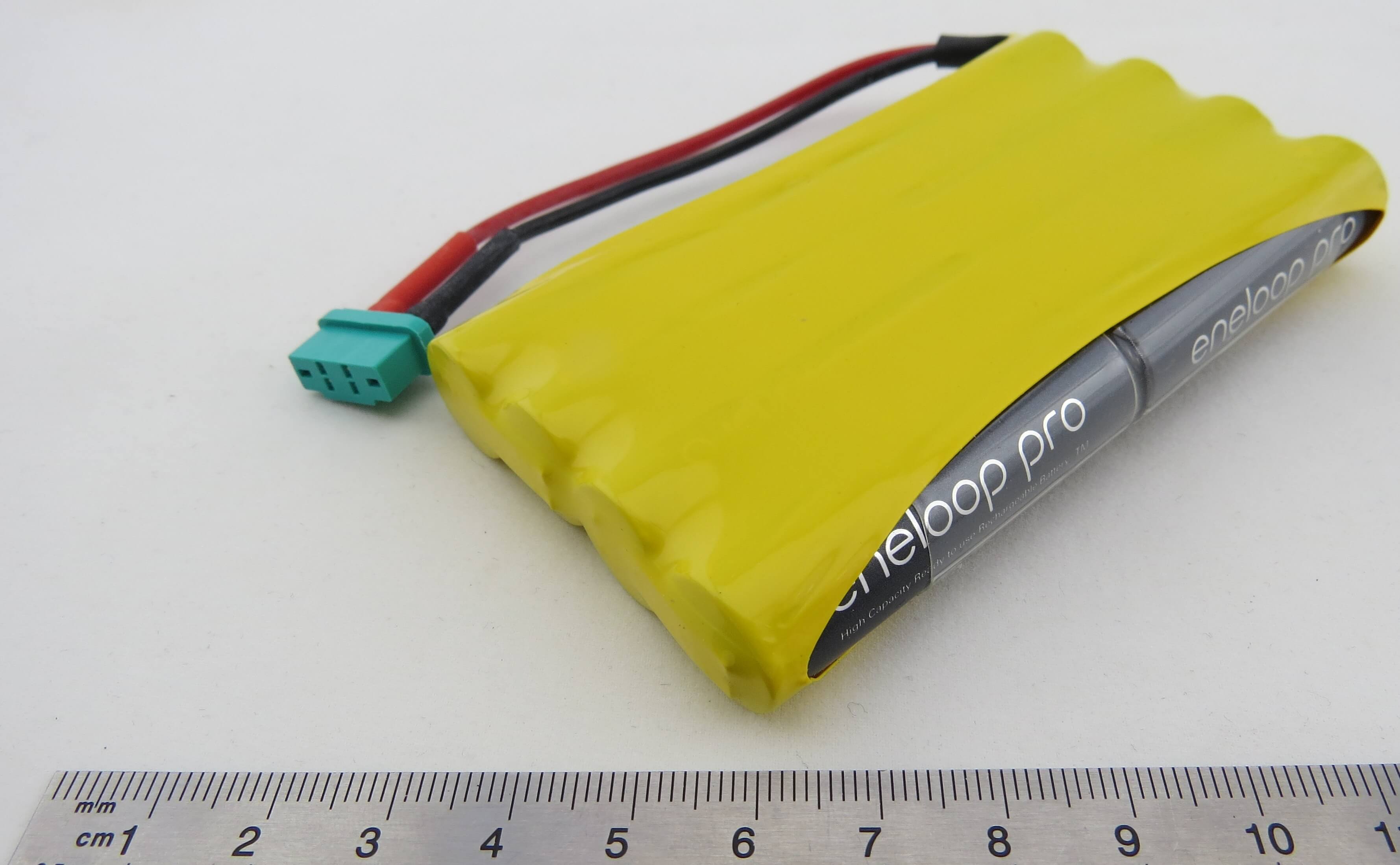 1 Akku-Pack mit 8x ENELOOP PRO-Zellen,   9,6V 2450mAh, MPX-B