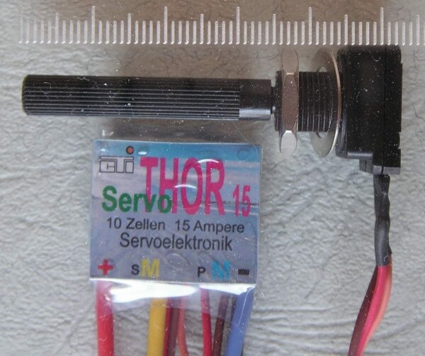ServoTHOR15-180°, servo electronics up to 15A. Power Serv