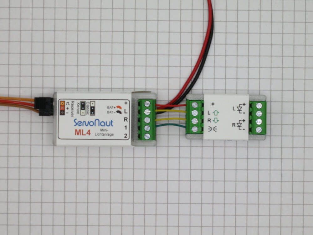 Seitenblinker-Modul, Servonaut. Das Modul läßt die Seitenm  