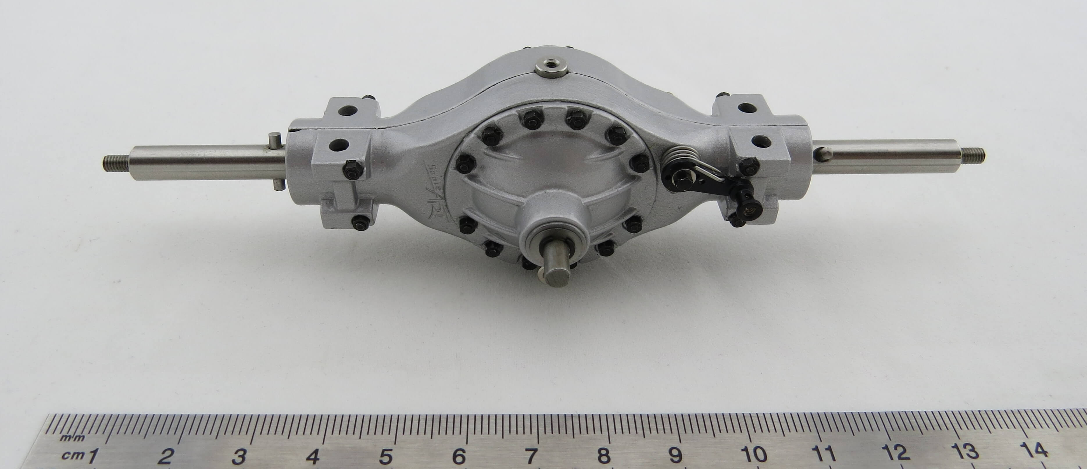 1 Hinterachs-Differential OHNE Durch-    trieb mit zuschaltb