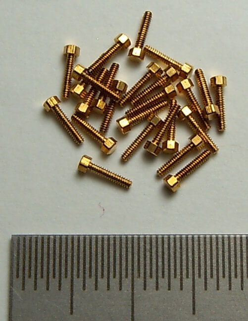 6-Kant-Modellschraube M0,8 x 6 Messing   SW 1,3mm Kopfhöhe  