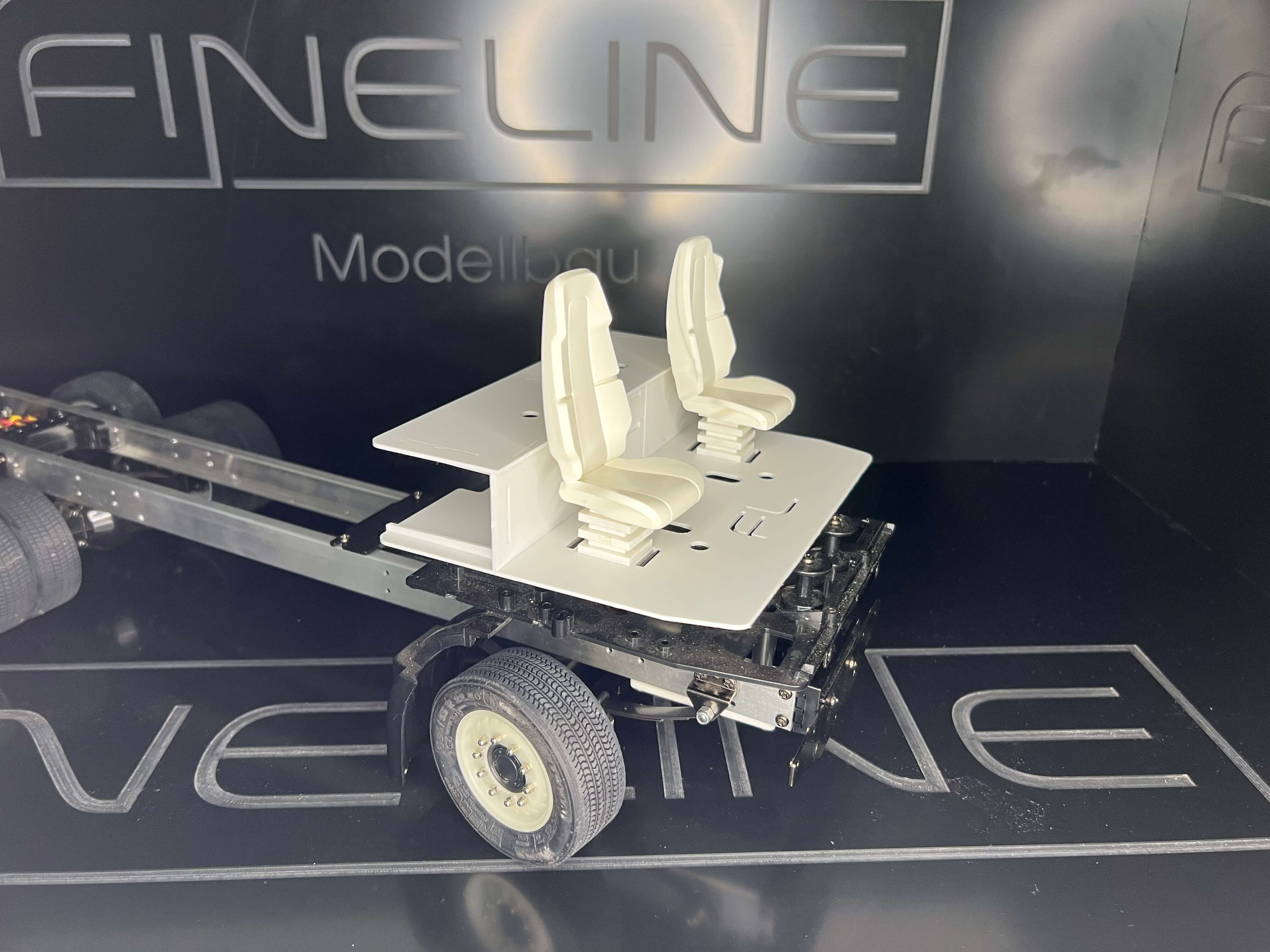 FineLine Fahrerhausboden Volvo FH16 Variante mit Liegefläche