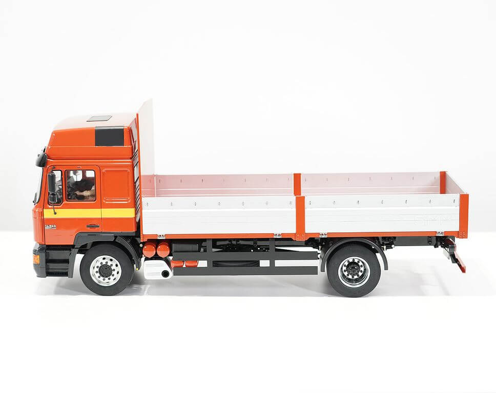 1:14 MAN F2000 2-Achs-Gliederzugmasch. mit Pritsche 1:14 MAN F2000 2-Achs-Gliederzugmasch. mit Pritsche