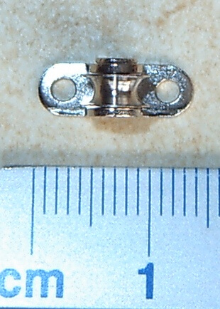 1 Takelrolle Messing, 2-seitig (1 Stück) ca. 13x8x5mm       