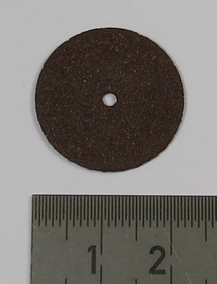 Korund-Trennscheibe 22mm Durchmesser.   Ca. 0,7mm dick 1 Korund-Trennscheibe 22mm Durchmesser.   Ca. 0,7mm dick