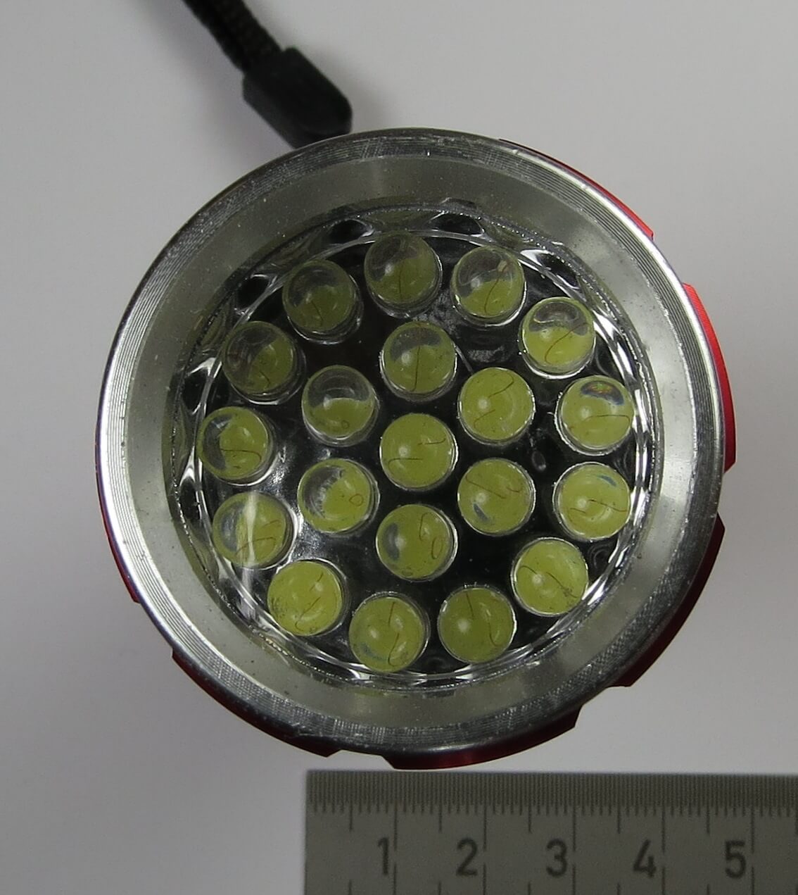 1 Alu-Taschenlampe XCELL Basic 20 LED.   Taschenlampe mit   