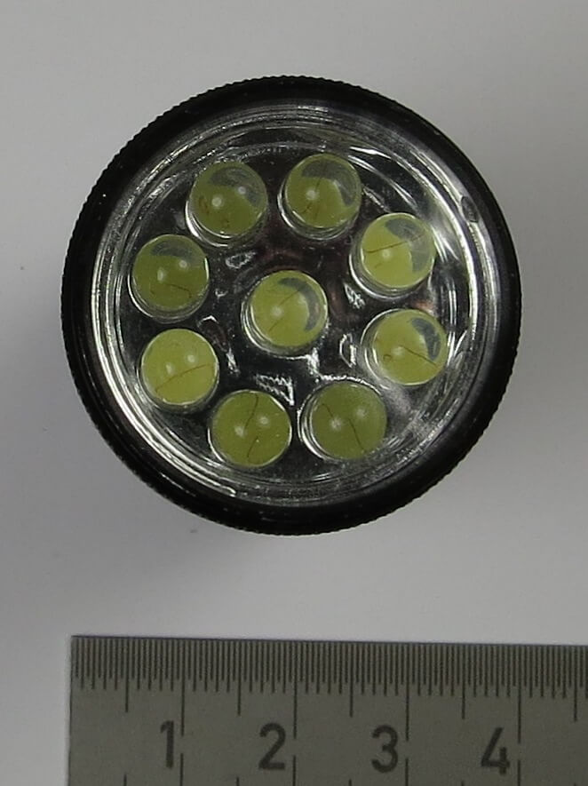 1 Alu-Taschenlampe XCELL Basic 9 LED. Taschenlampe mit 9    