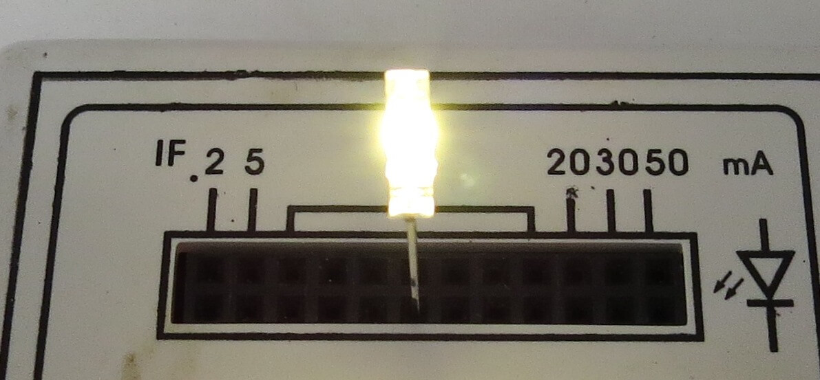 1x LED warmweiss 5x2, glasklares Gehäuse bedrahtet