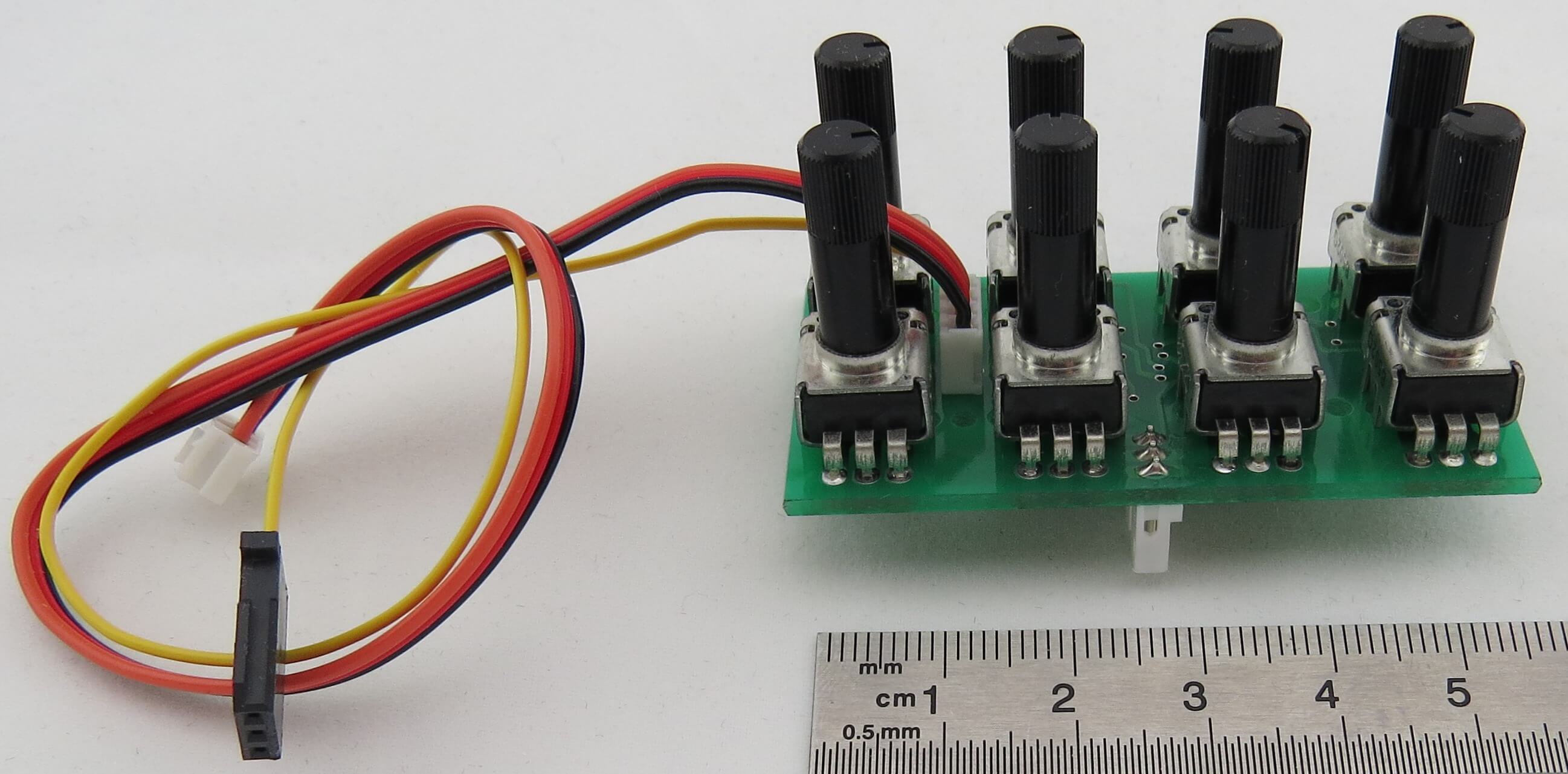 Multi Prop 8 Modul (Futaba). Sendererweiterung für 8x prop