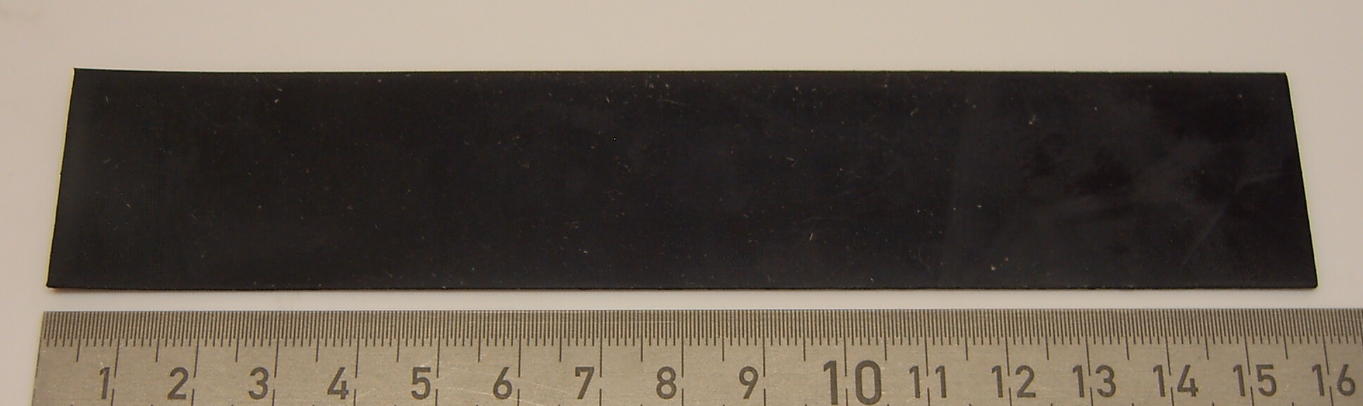 1 Schmutzfänger ca. 160x30x1mm mit individuellem Text/Logo  