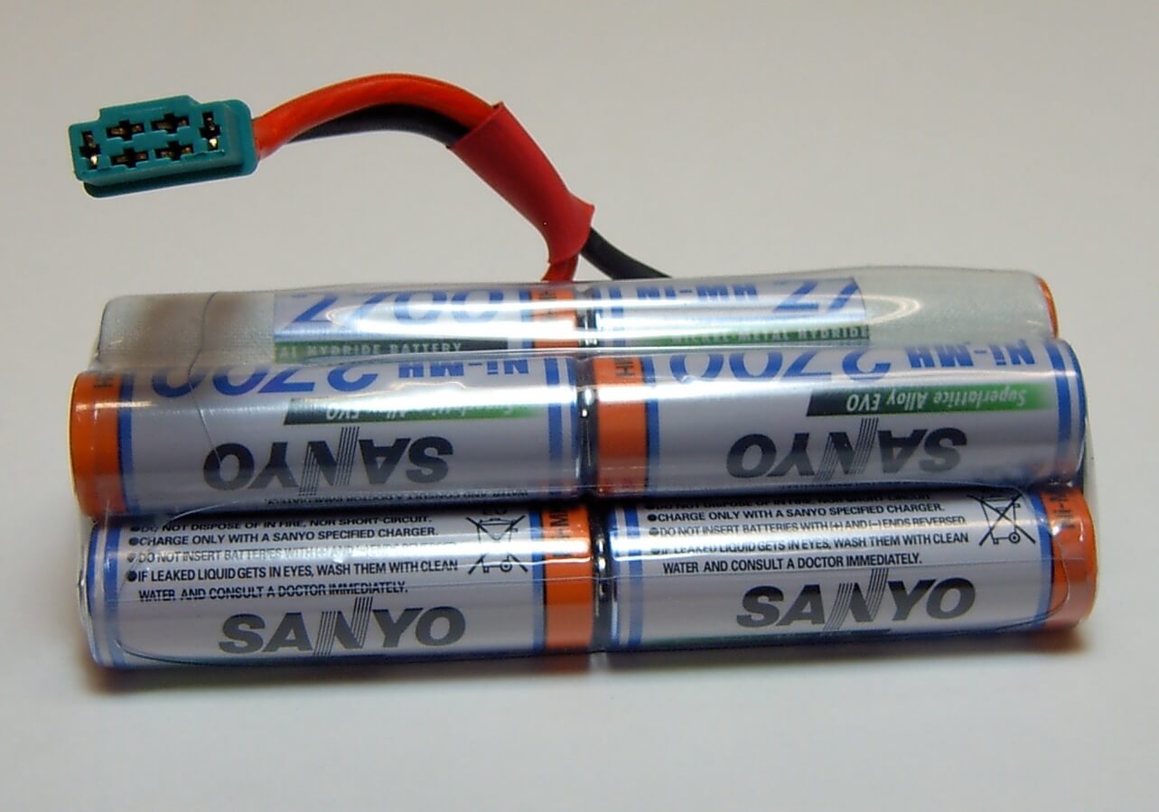 Akku-Pack mit 10x SANYO-Zellen HR-3U,  12V,2700mAh NiMH 1 Akku-Pack mit 10x SANYO-Zellen HR-3U,  12V,2700mAh NiMH