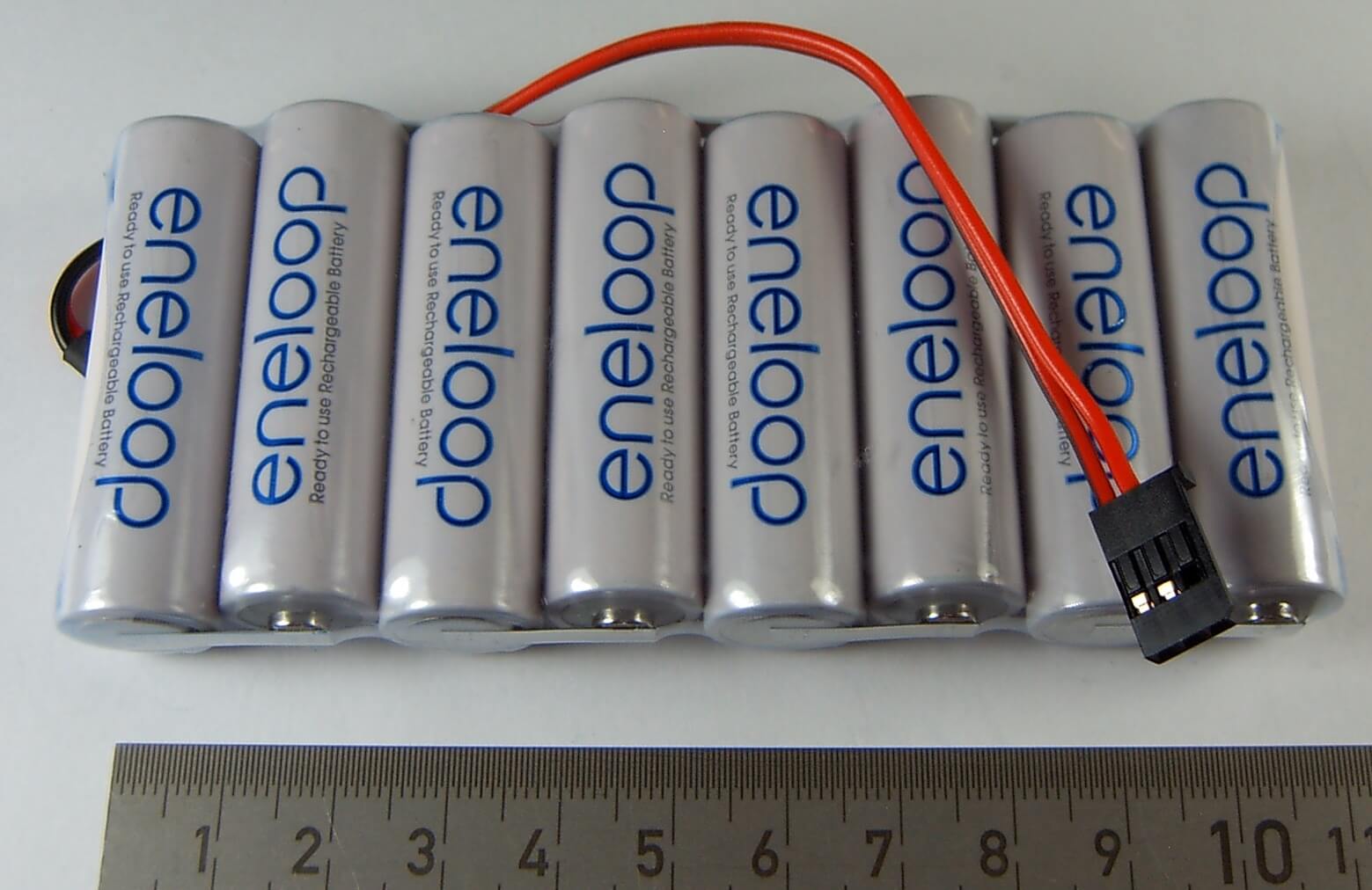 Akku-Pack mit 8x Sanyo ENELOOP, 9,6V 8 Zellen, 2000mAh NiMH