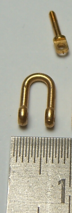 1 Schäkel ca. 10x6mm, mit Augbolzen mit  Gewinde M1,4