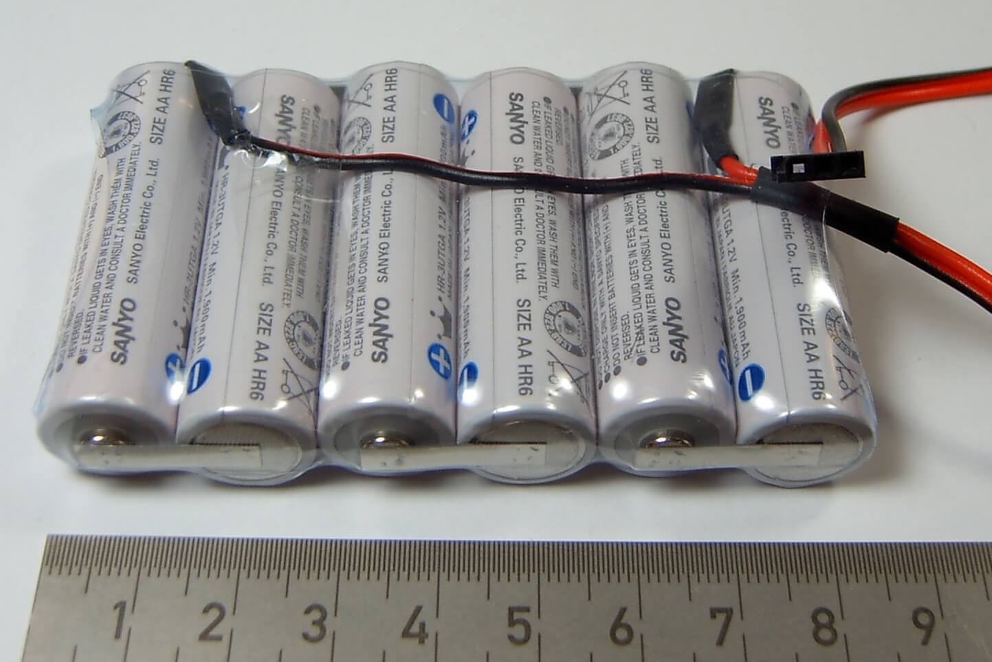 Akku-Pack mit 6x Sanyo ENELOOP, 7,2V  6 Zellen, 2000mAh 1x Akku-Pack mit 6x Sanyo ENELOOP, 7,2V  6 Zellen, 2000mAh