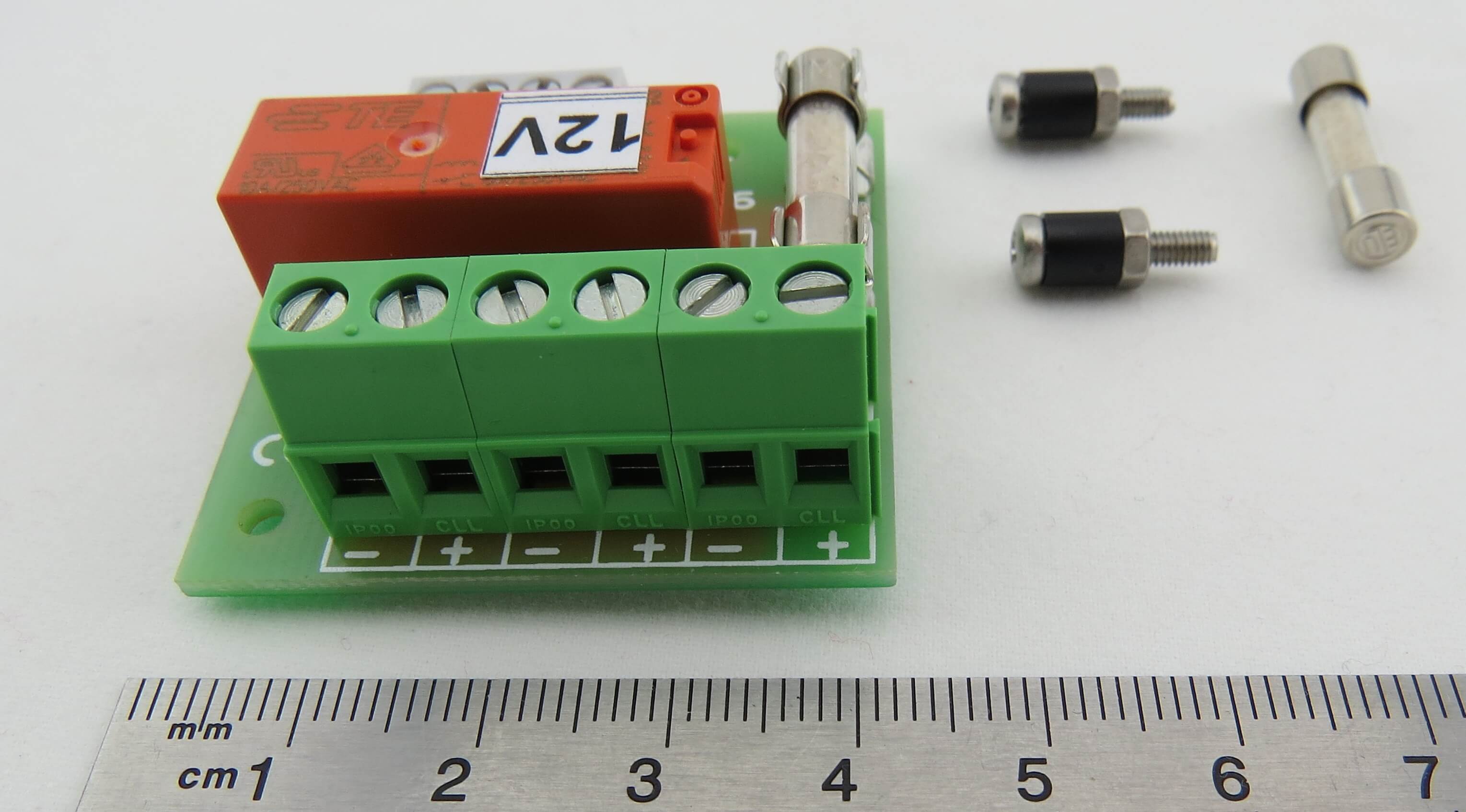 Ein-/Ausschalt-Platine für Modelltrucks. 12V-Version. Mit Ve