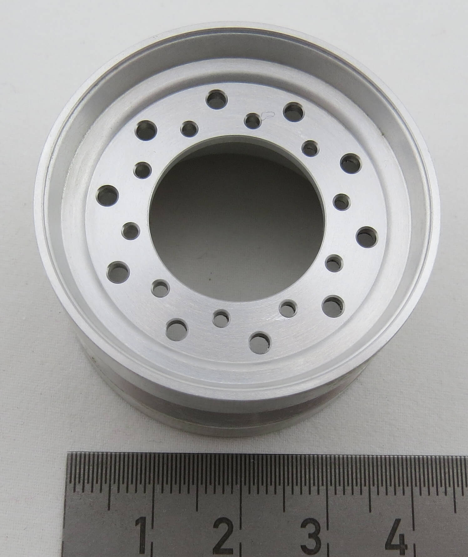 SLT-Felge für SLT-Reifen ALU Da=40/33mm Di=18mm, 24mm