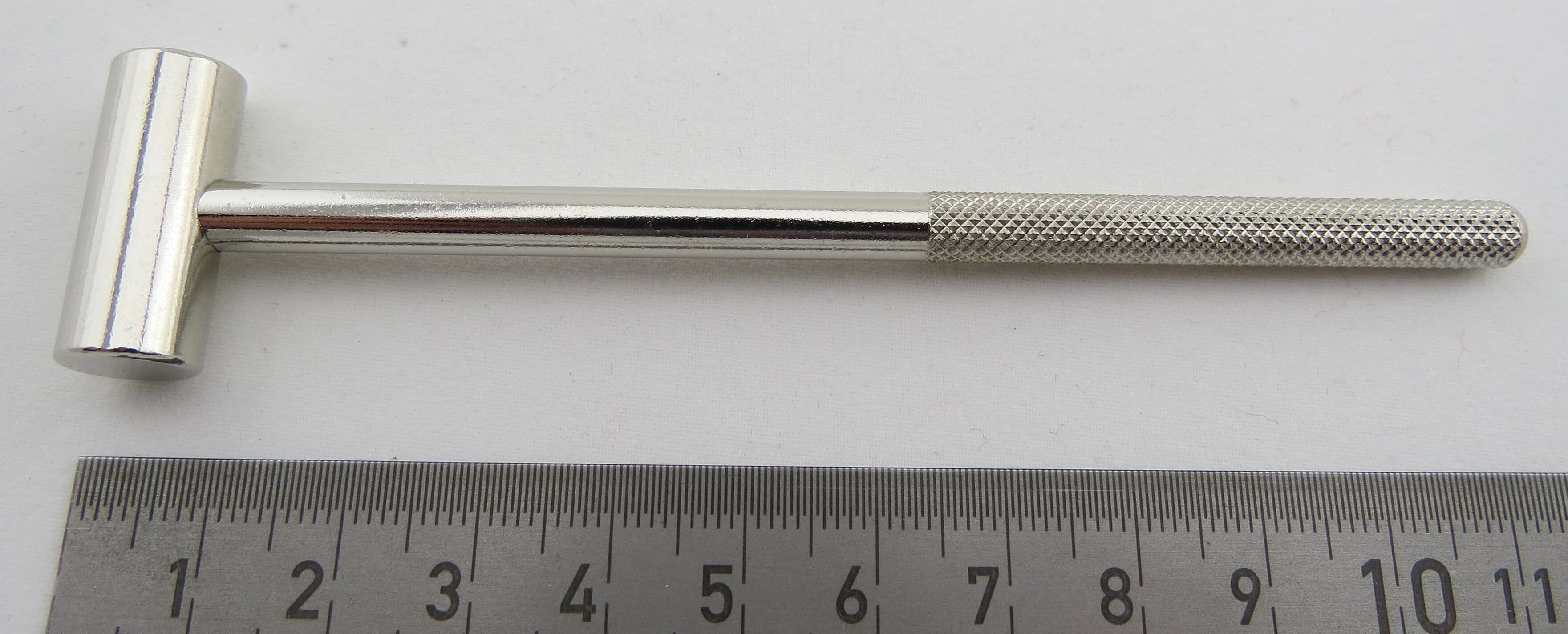 Micro-Hammer ca. 113mm Gesamtlänge. Inhalt: 1 Hammer aus Sta