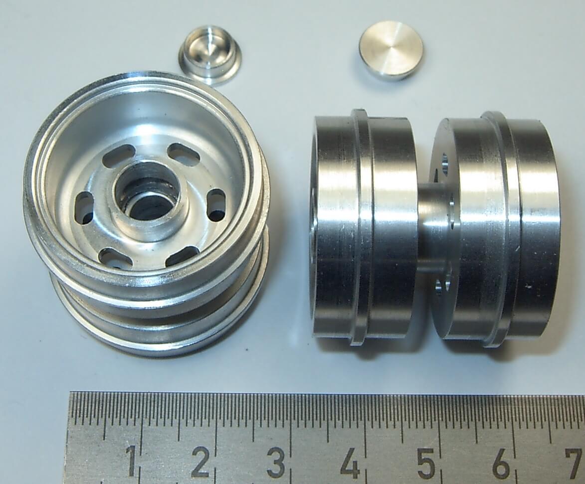 2 Tieflader-Doppelfelgen aus Alu,29/31mm Durchmesser, 29mm 2 Tieflader-Doppelfelgen aus Alu,29/31mm Durchmesser, 29mm