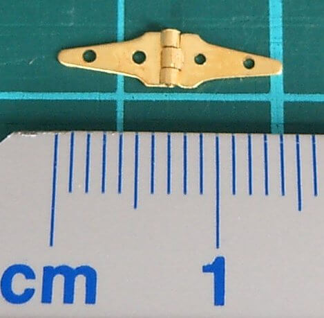 5 Scharniere (Messing) 8x4mm nicht auf-  geklappt, (14x4mm  