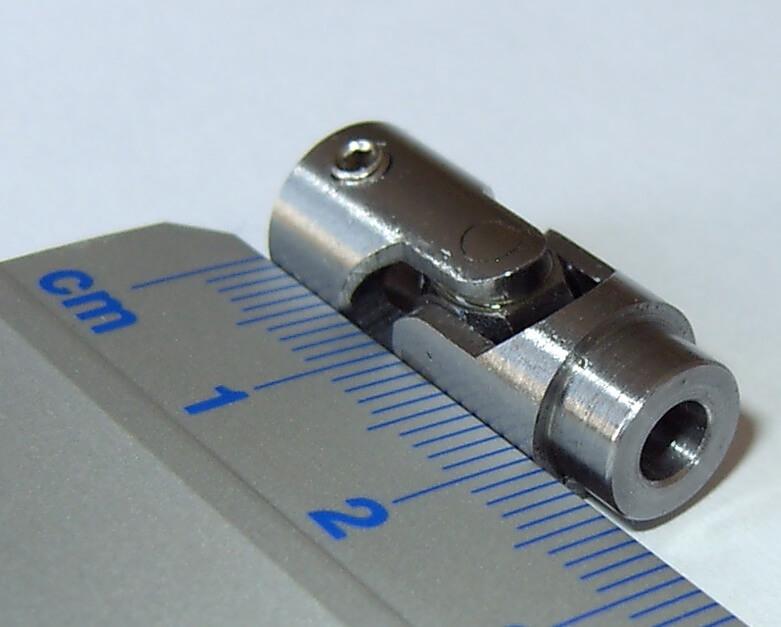 Kardangelenk 10mm Durchmesser, 12/12mm   Gesamtlänge        