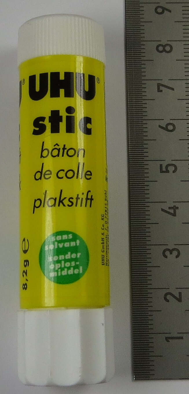 1 klej w sztyfcie UHU stic 8,2gr. Bez rozpuszczalnika