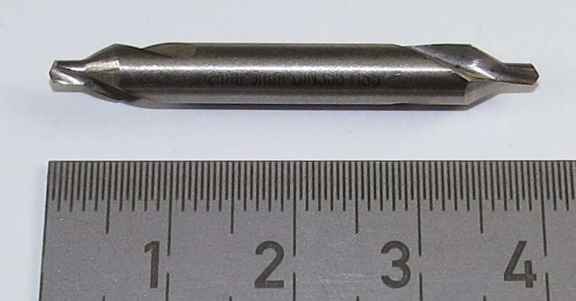 Zentrierbohrer HSS 60° 2,0mm. Spitze mit Senkwinkel 60° 1 Zentrierbohrer HSS 60° 2,0mm. Spitze mit Senkwinkel 60°
