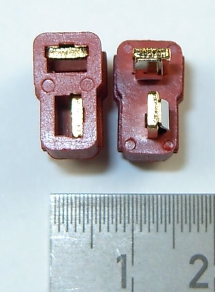 Paar T-Steckverbinder. Ca. 25x13x8mm   in zusammen