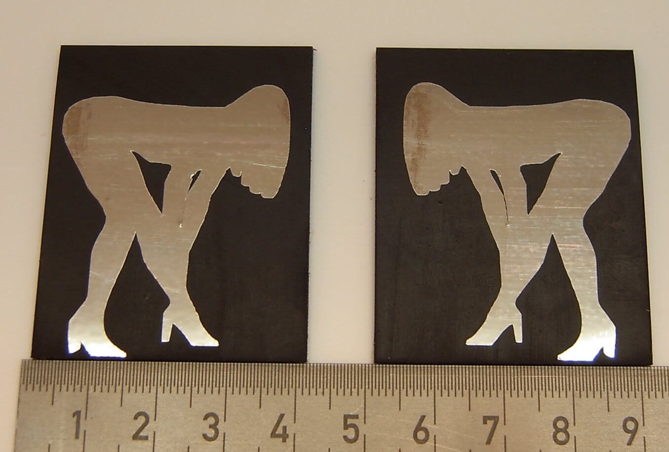 1 pair mudflap Nr.105 50x40mm (HxW) with chrome-colored