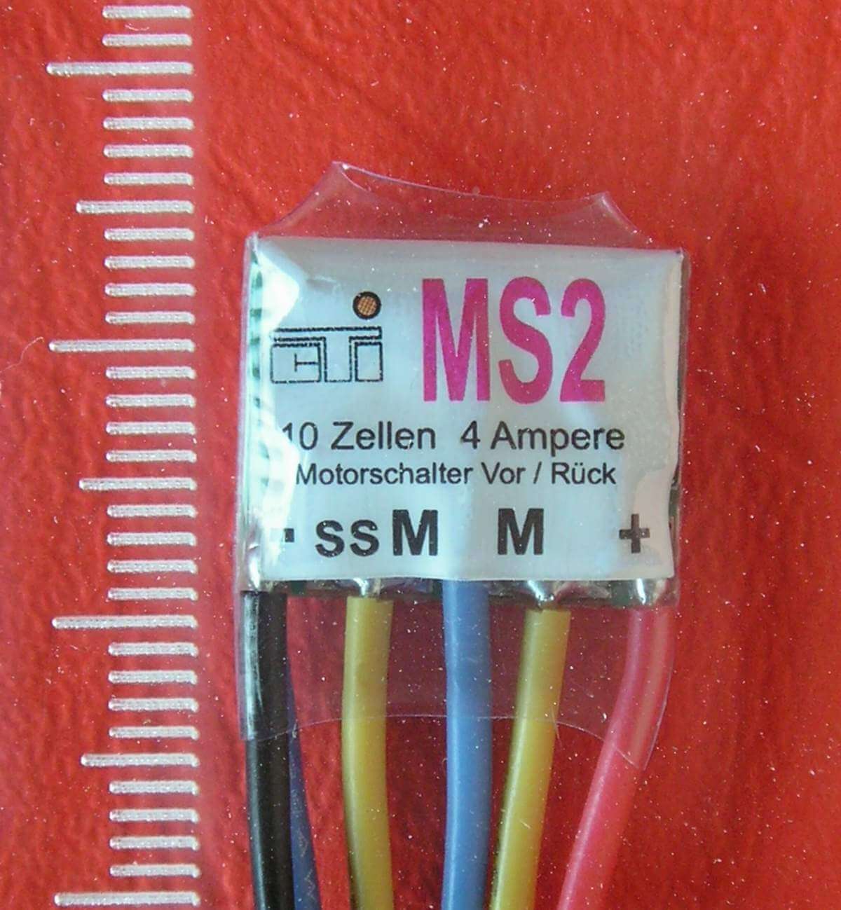 Motorschalter MS2 zur Umpolung eines  Motors. Maximal