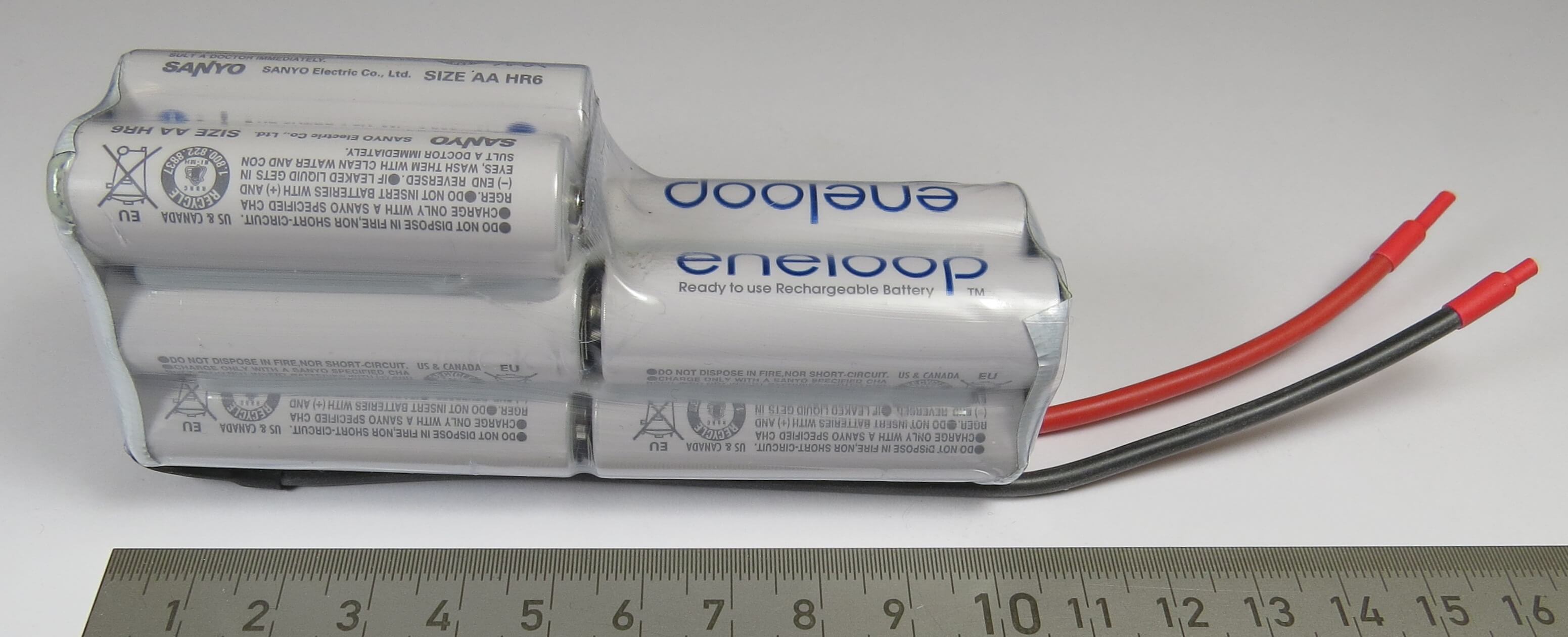 Akku-Pack mit 10x SANYO-Zellen, 12V,   10 Zellen, 2000mAh 1 Akku-Pack mit 10x SANYO-Zellen, 12V,   10 Zellen, 2000mAh