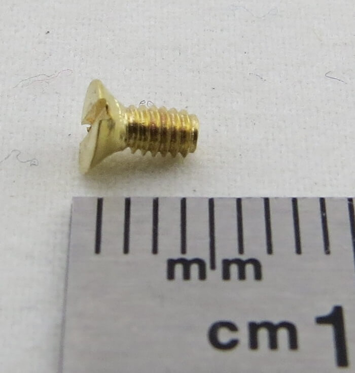 25 countersunk m.Schlitz M2x4 MS DIN 963, brass.