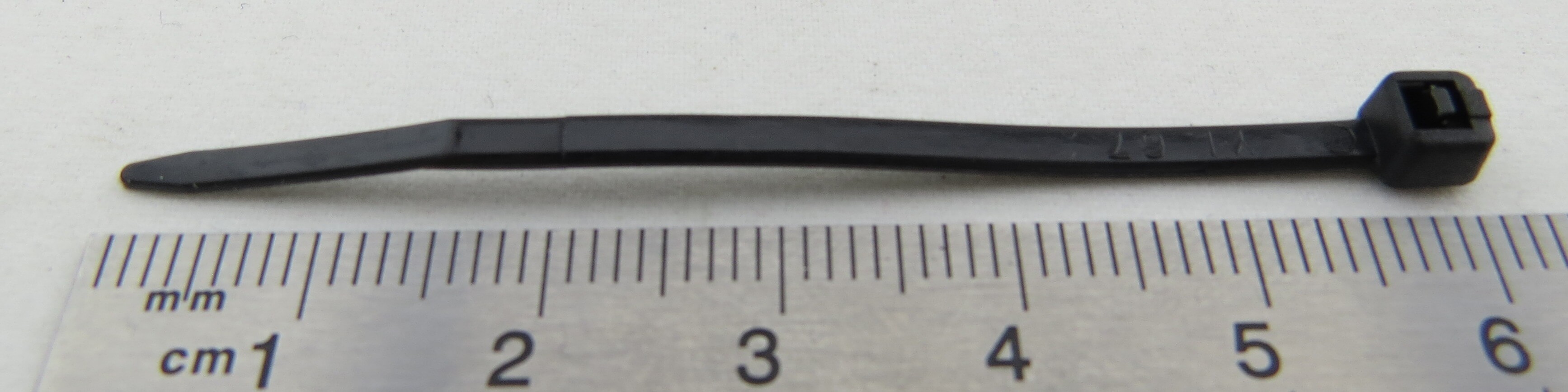 Kabelbinder (100 Stück) schwarz, Kunststoff, Größe: 60x2,5mm