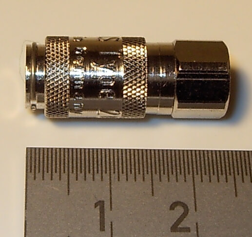 Schnellkupplung mit Ventil (groß) zu  0H043. Mit Schnellkupplung mit Ventil (groß) zu  0H043. Mit M5