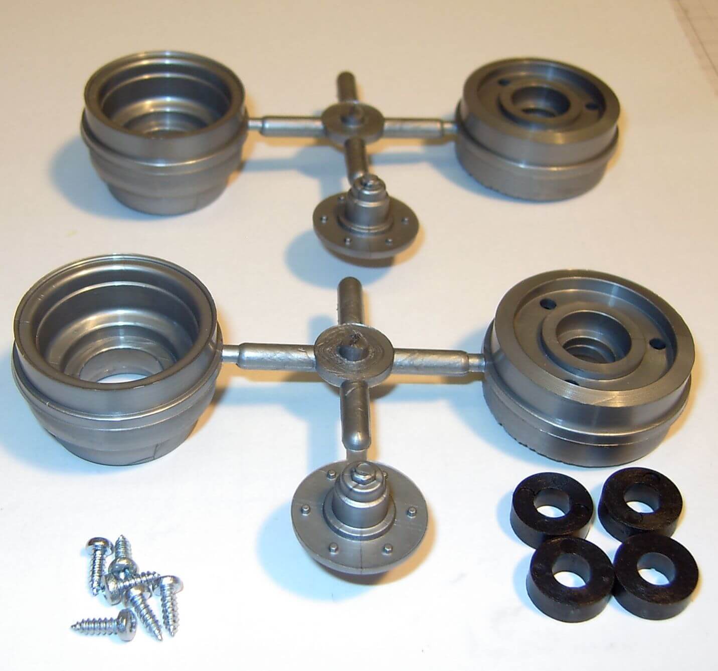 Kunststoff-Tieflader-Doppelfelgensatz (220614) 3-teilig am Kunststoff-Tieflader-Doppelfelgensatz (220614) 3-teilig am