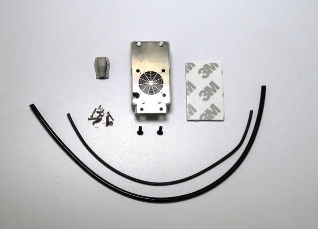 1:14 / 1:16 Klimaanlage für Rückwand aus Metall