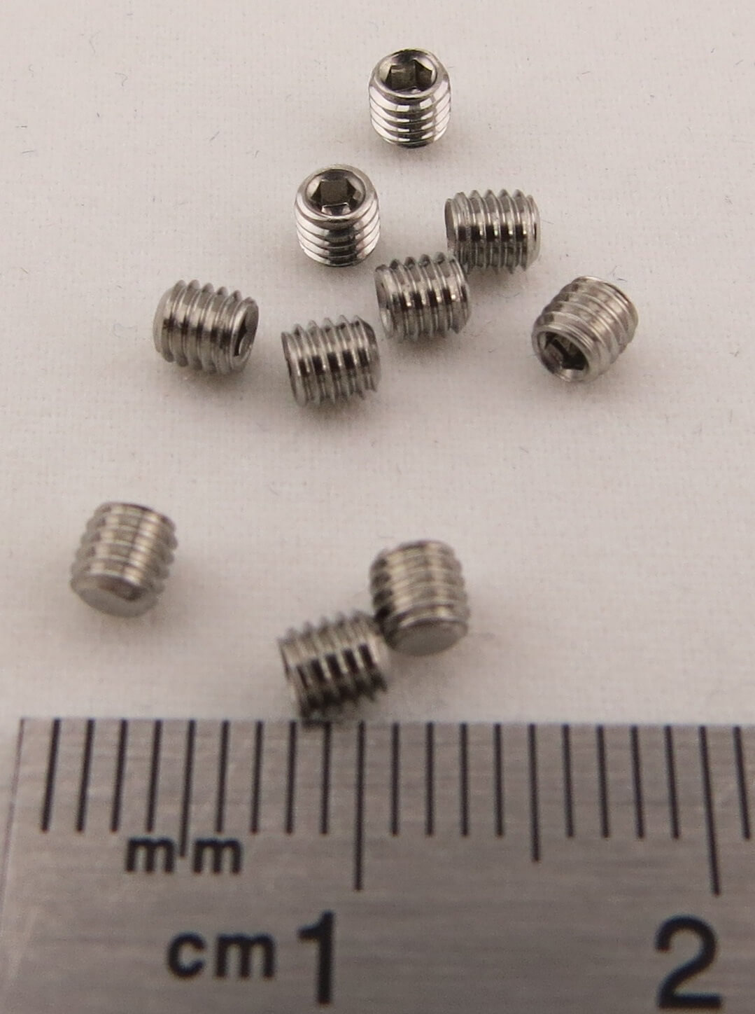 Gewindestift M3x3 DIN913, A2, Edelstahl. 10 Stück.