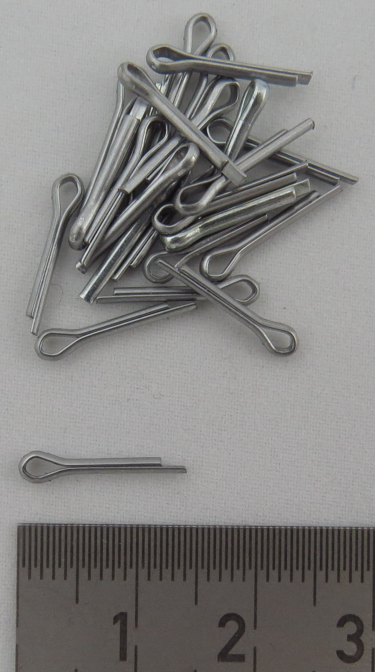 25 Splinte DIN94, verzinkt, 1,6x8mm