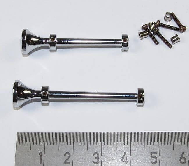 2 Fanfaren, MS vernickelt, mit Befest-   igungsmaterial 2 Fanfaren, MS vernickelt, mit Befest-   igungsmaterial