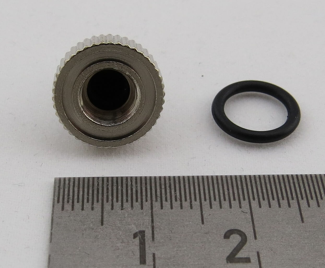 Dichtkappe mit Dichtungsring für Mini-Kippschalter
