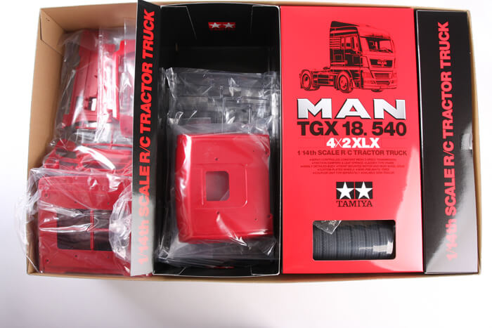 Tamiya MAN TGX 18.540, 4x2 XLX. Bausatz. Rot vorlackiert