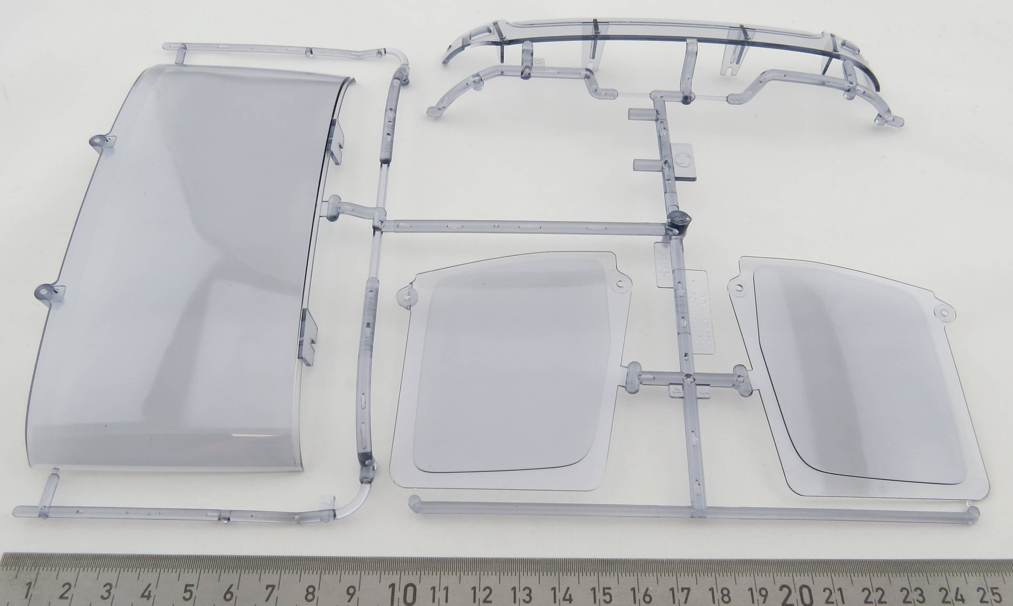 Tamiya S-Teile Scheiben-Satz MB Arocs / 56352
