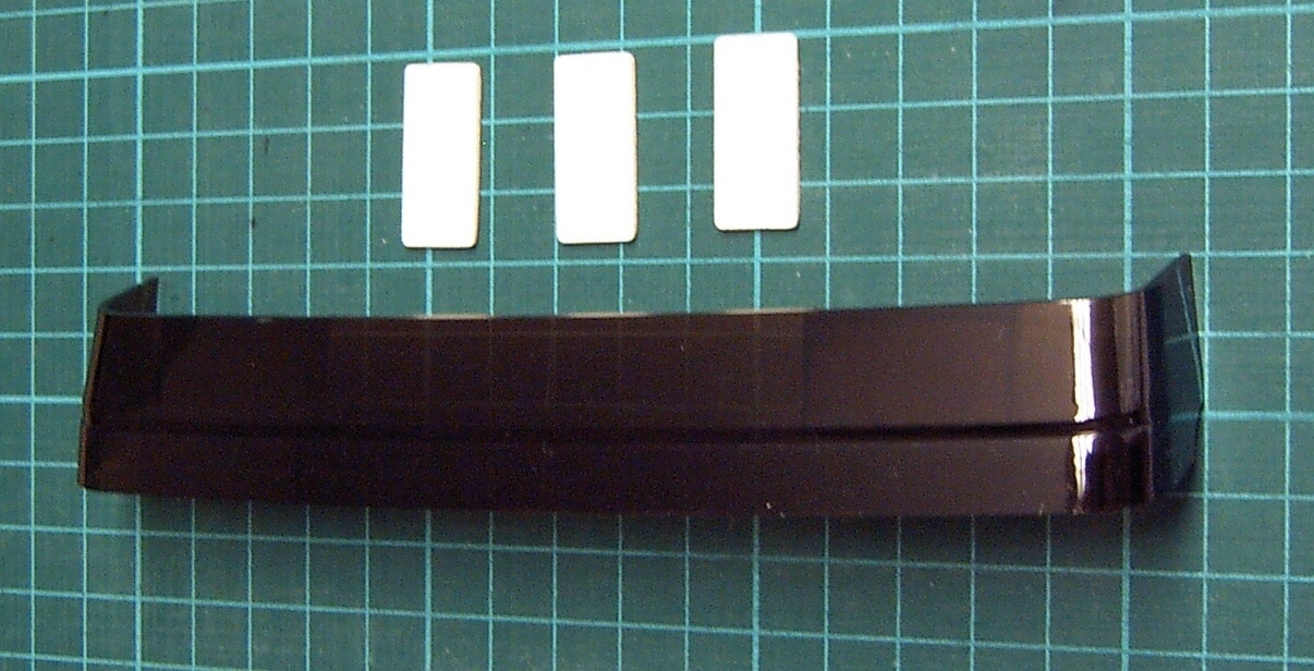 Sonnenblende für Actros, bronze-braun  getönt mit 1 Sonnenblende für Actros, bronze-braun  getönt mit