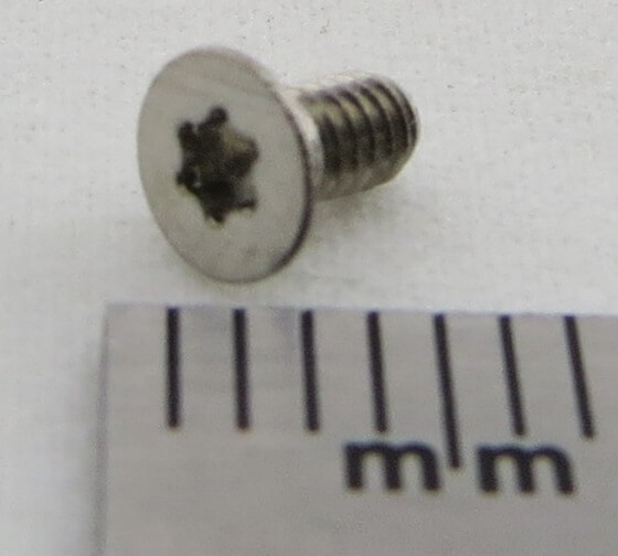 100 Senkschrauben mit Innensechsrund,    M2x4mm. DIN 965, Ni