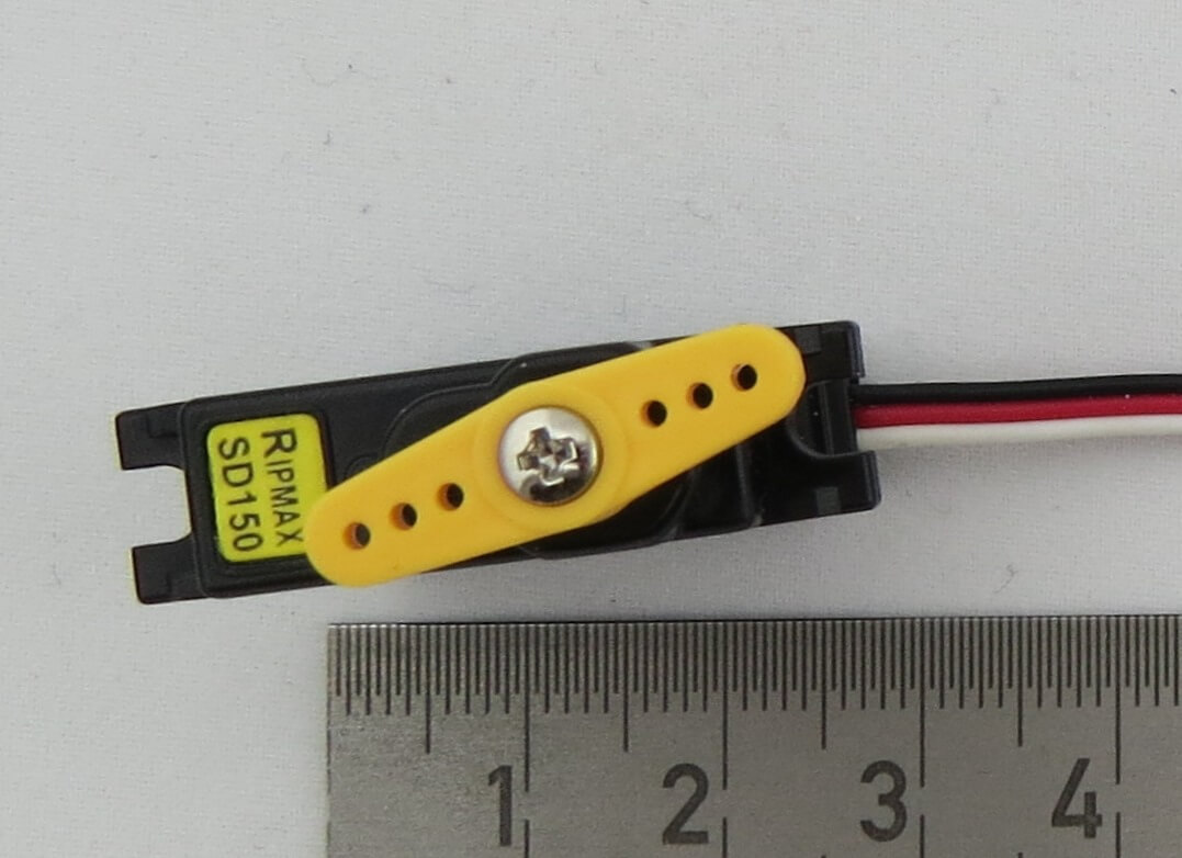 1 Servo Ripmax SD150. Sub-Micro-Servo. Maße:24,5x9,2x29mm   