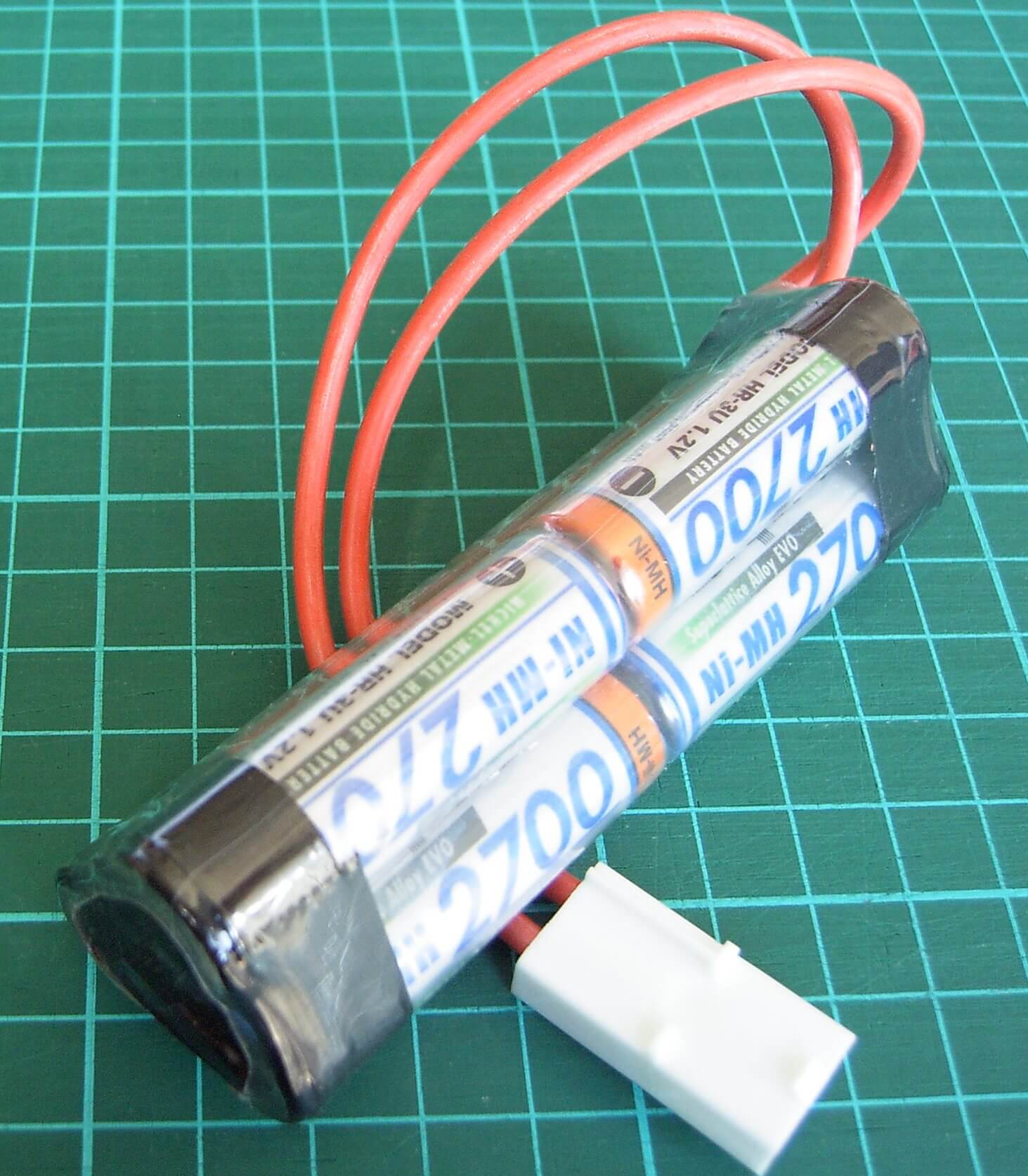 Akku-Pack mit 6x Sanyo HR-3U-Zellen,7,2V 6 Zellen, 2700mAh Akku-Pack mit 6x Sanyo HR-3U-Zellen,7,2V 6 Zellen, 2700mAh