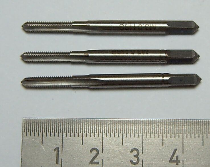 Hand-Gewindebohrer HSS M3,0 DIN352, 3er Satz (Vor-, Hand-Gewindebohrer HSS M3,0 DIN352, 3er Satz (Vor-,