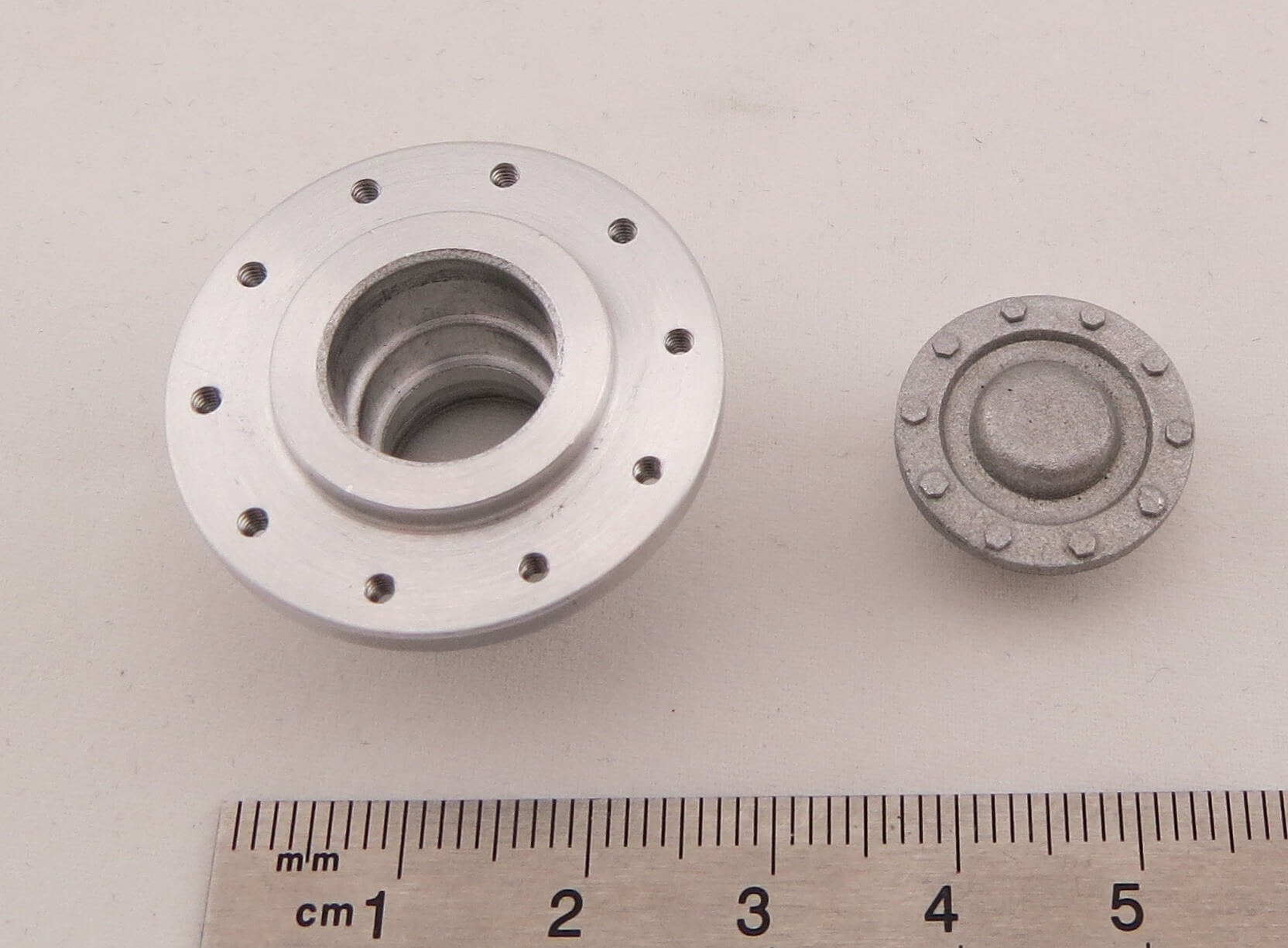 Vorderradnabe mit Deckel, Alu, Lochkreis 25mm, 10x Vorderradnabe mit Deckel, Alu, Lochkreis 25mm, 10x M1,6mm