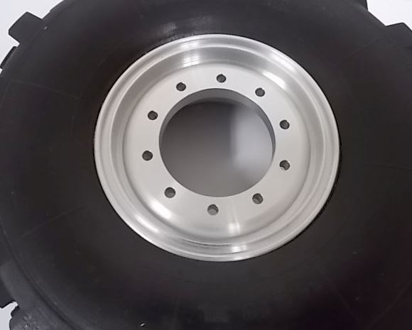 Alu-Felge für Reifen 14R20. Da=84mm Di=36mm, 40mm Alu-Felge für Reifen 14R20. Da=84mm Di=36mm, 40mm